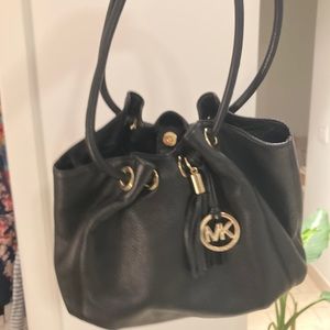 Micheal kors purse